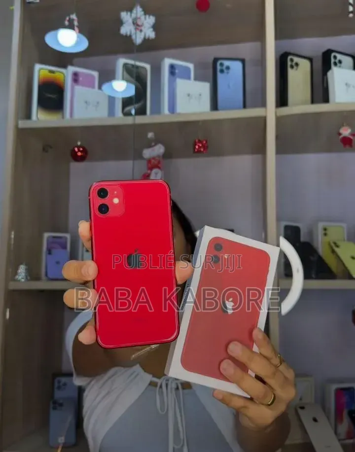 Nouveau Apple iPhone 11 64 GB Rouge