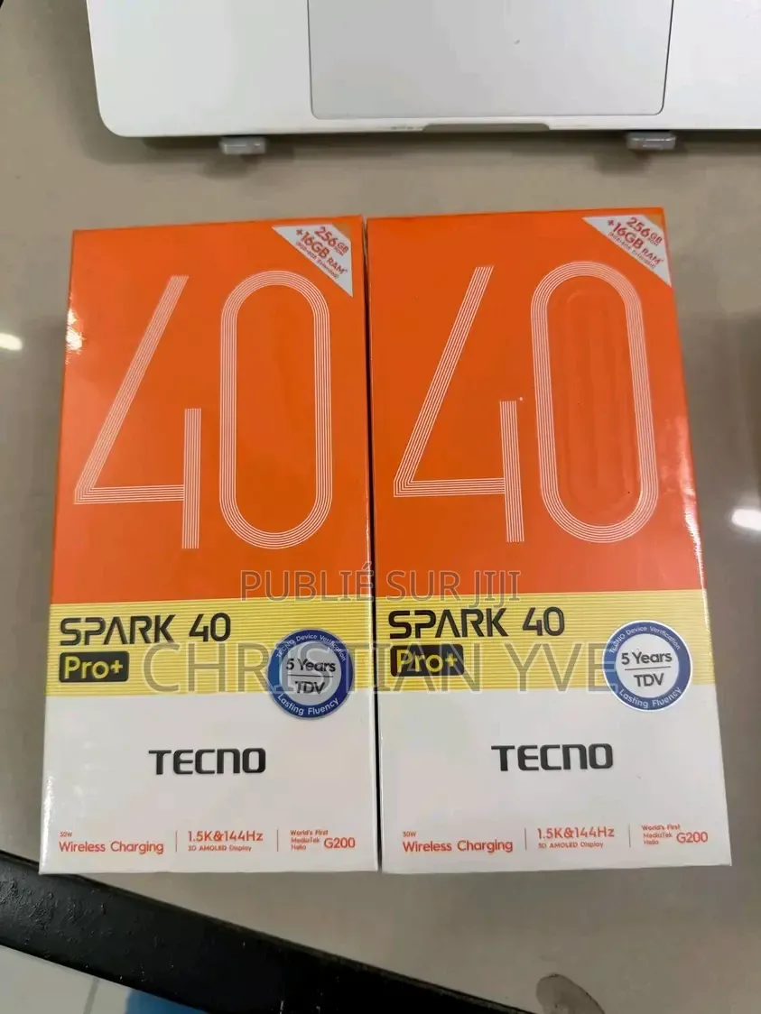 Nouveau Tecno Spark 40 256 GB Blanc