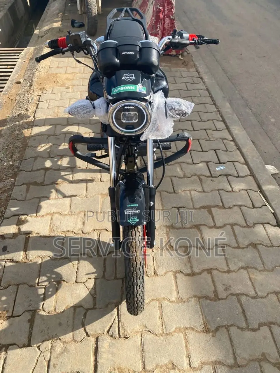 Nouveau Apsonic AP125-30 2025 Noir