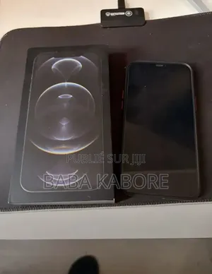 Nouveau Apple iPhone 11 64 GB Noir