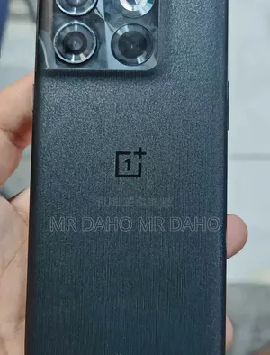 Nouveau OnePlus 10 Pro 128 GB Noir