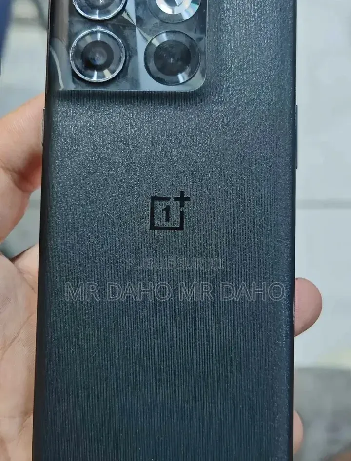 Nouveau OnePlus 10 Pro 128 GB Noir