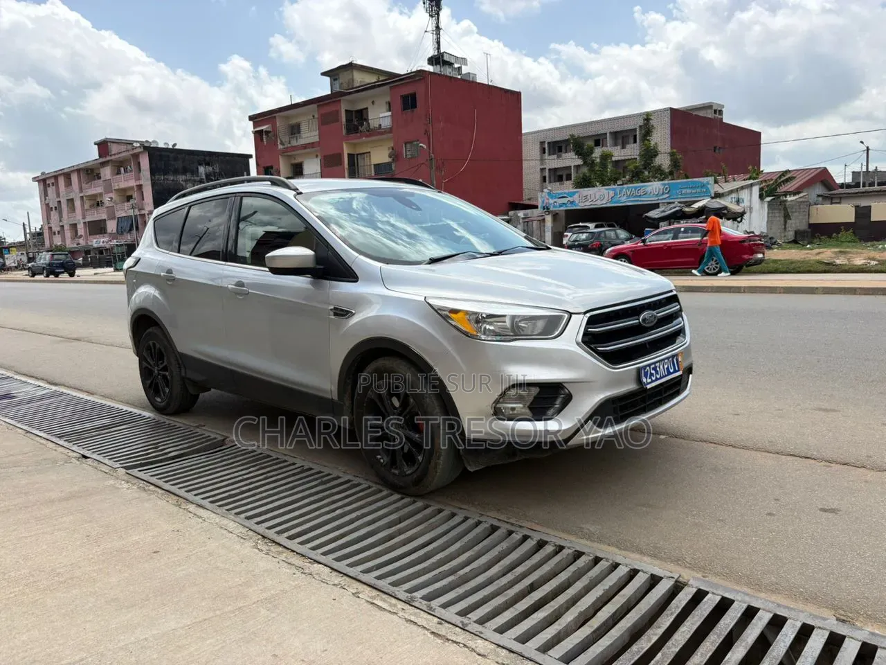 Ford Escape 2018 Gris