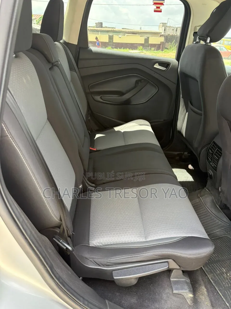 Ford Escape 2018 Gris