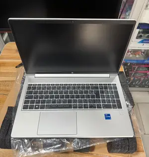 Ordinateur portable HP ProBook 450 G0 24GB Intel Core i7 SSD 512GB