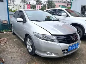Honda FR-V 2011 Gris