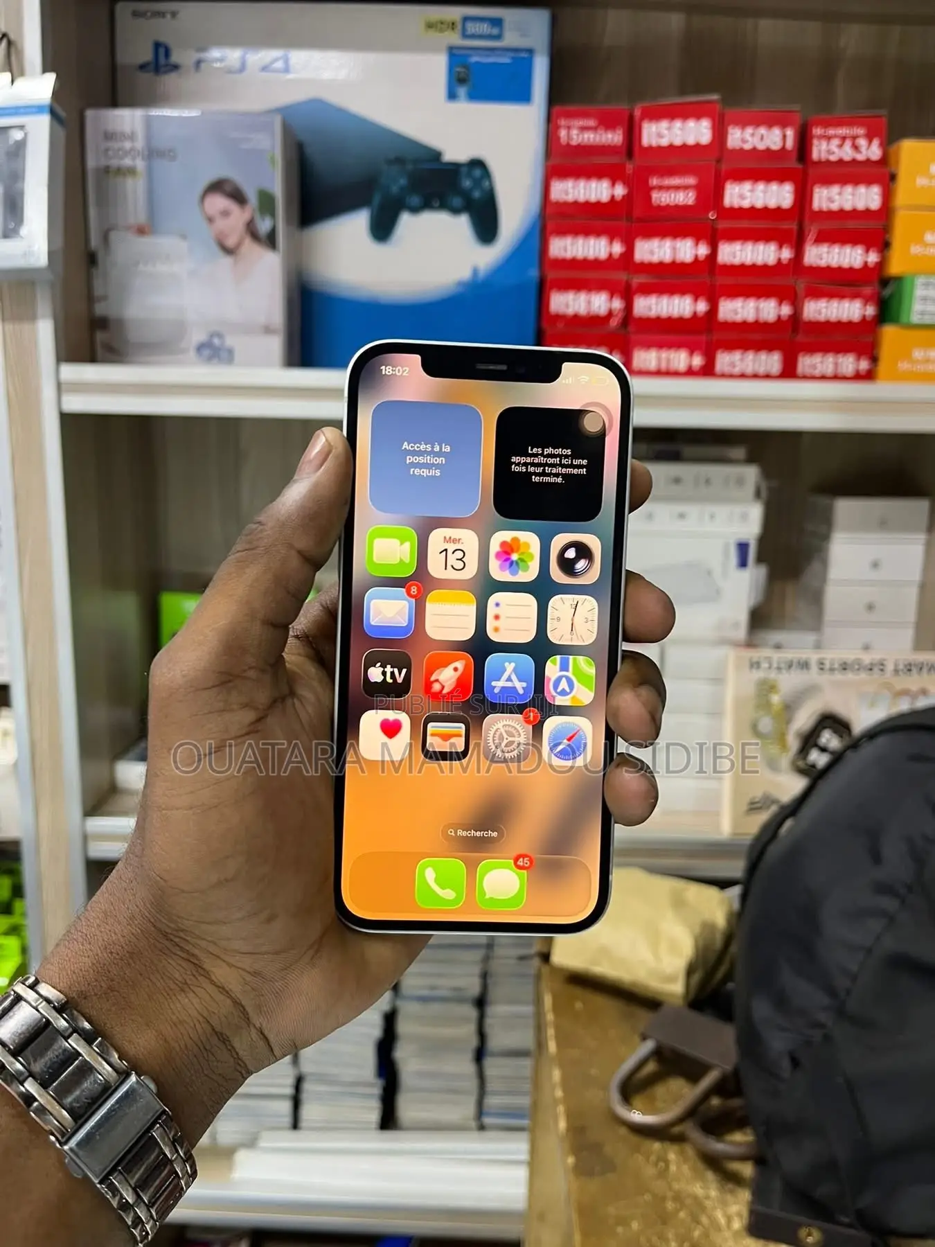 Nouveau Apple iPhone 12 64 GB Blanc