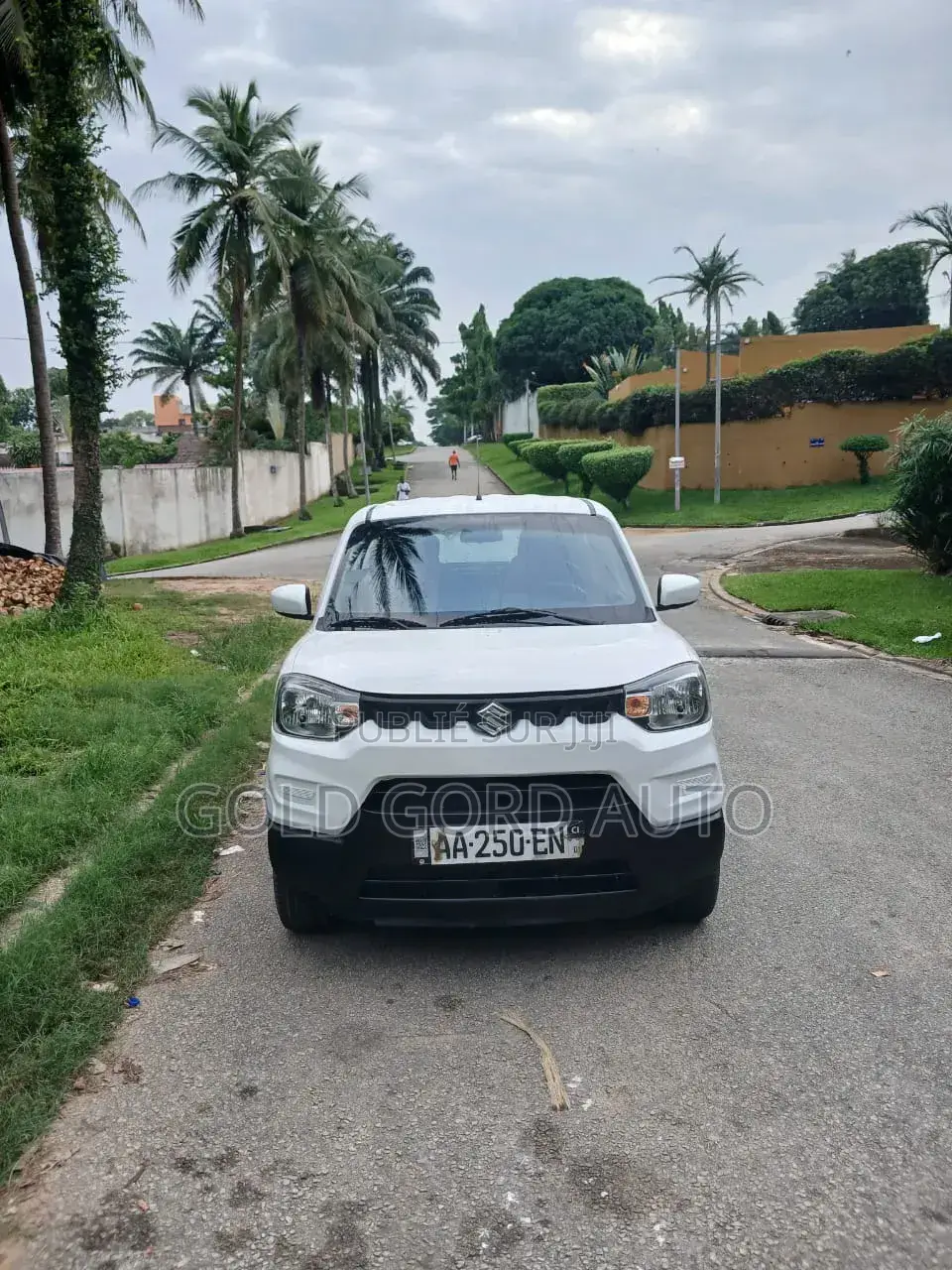 Suzuki S-Presso 2024 Blanc
