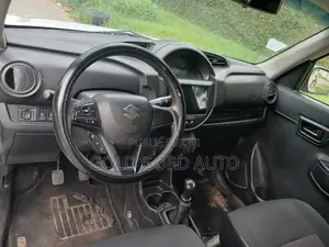 Suzuki S-Presso 2024 Blanc