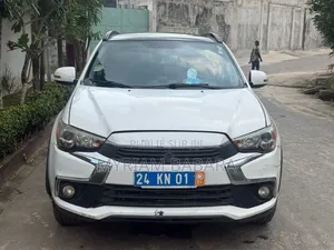 Mitsubishi Outlander 2016 Blanc
