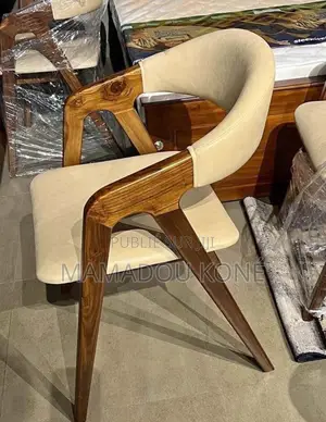 Chaise Importé Disponible
