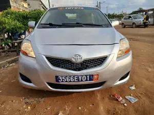 Toyota Yaris 2009 Argenté