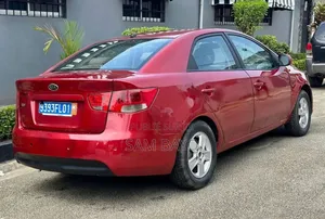 Kia Cerato 2010 Bordeaux