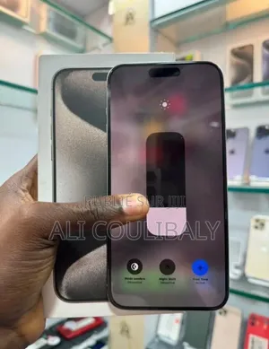 Nouveau Apple iPhone 15 Pro Max 512 GB Autre