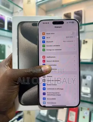 Nouveau Apple iPhone 15 Pro Max 512 GB Autre