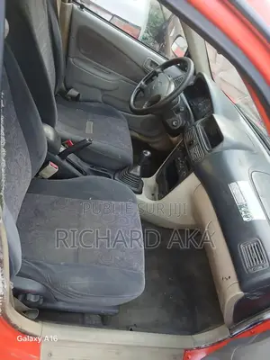 Toyota Corolla 2002 Rouge