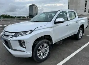 Mitsubishi L200 2021 Blanc