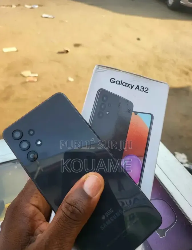 Nouveau Samsung Galaxy A32 5G 128 GB Bleu