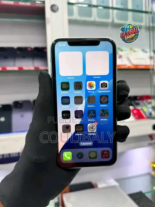 Nouveau Apple iPhone 11 64 GB Vert
