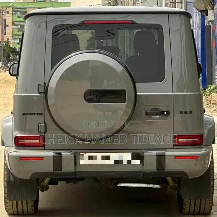 Mercedes-Benz G-Class 2024 Gris