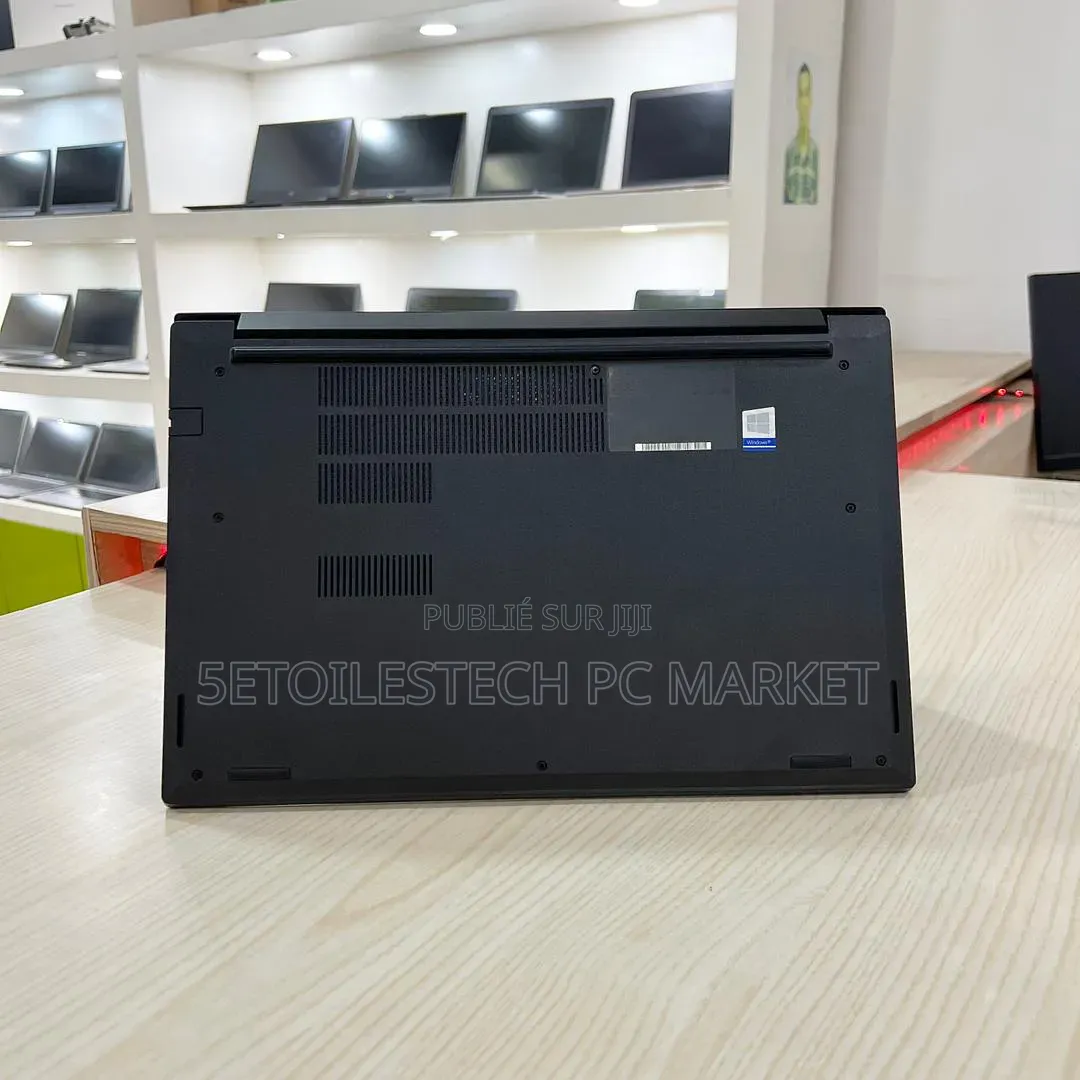 Nouveau Lenovo ThinkPad E15 8GB Intel Core i5 SSD 256GB