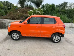 Suzuki S-Presso 2022 Orange