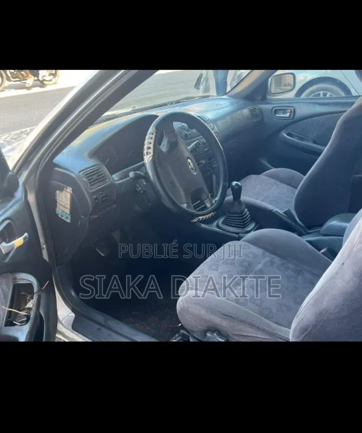 Toyota Corolla 2001 Gris
