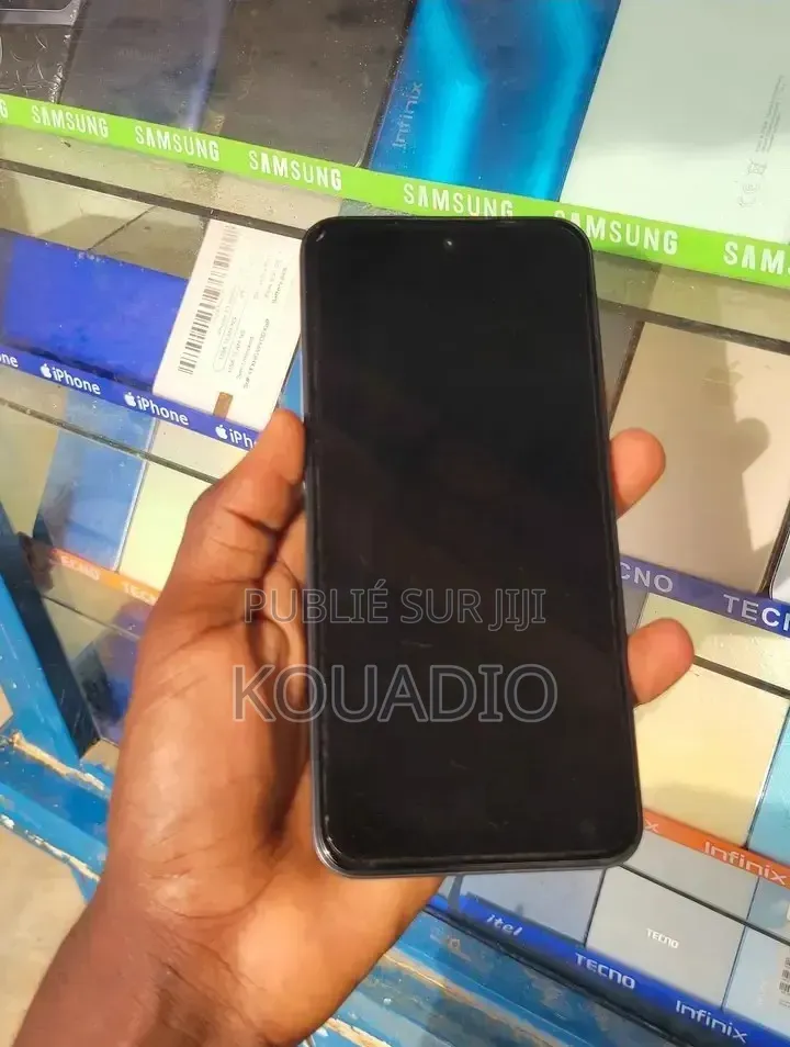 Nouveau Tecno Spark 30C 128 GB Noir