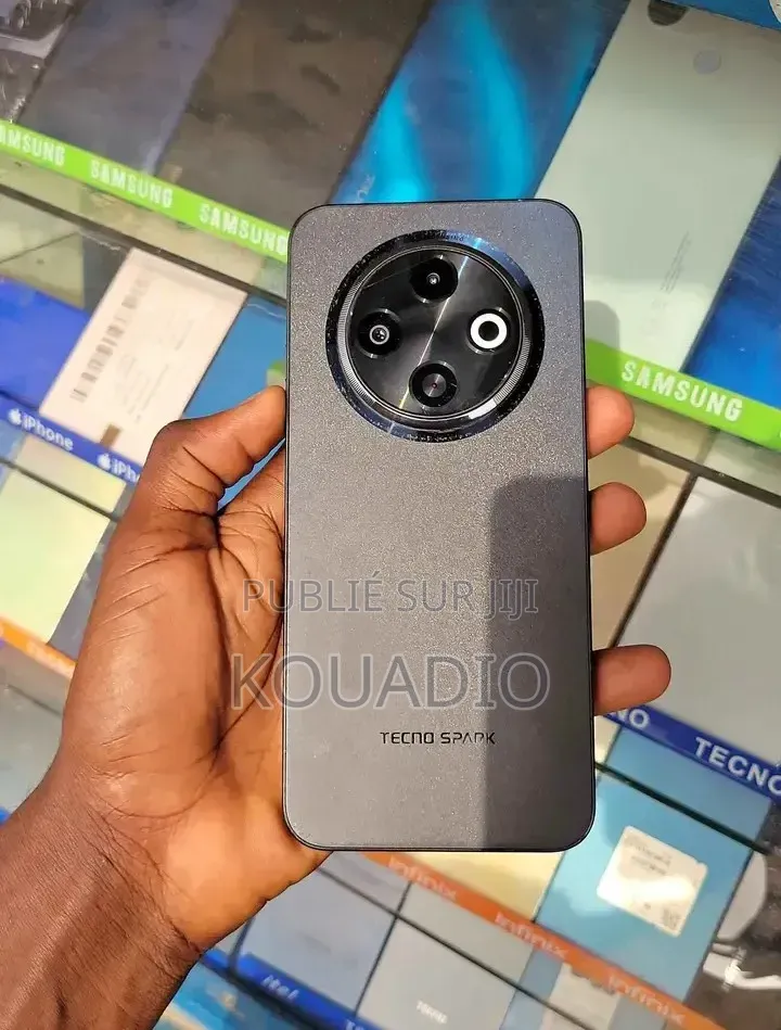 Nouveau Tecno Spark 30C 128 GB Noir