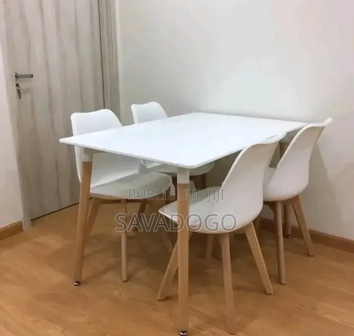 Table À Manger