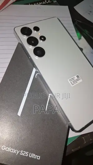 Nouveau Samsung Galaxy S21 5G 256 GB Argenté