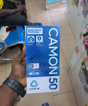 Nouveau Tecno Camon 50 256 GB Bleu