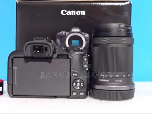 Canon Eos R50 Rf-S 18-150mm