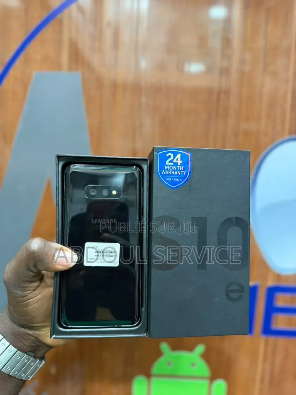 Nouveau Samsung Galaxy S10e 128 GB Noir