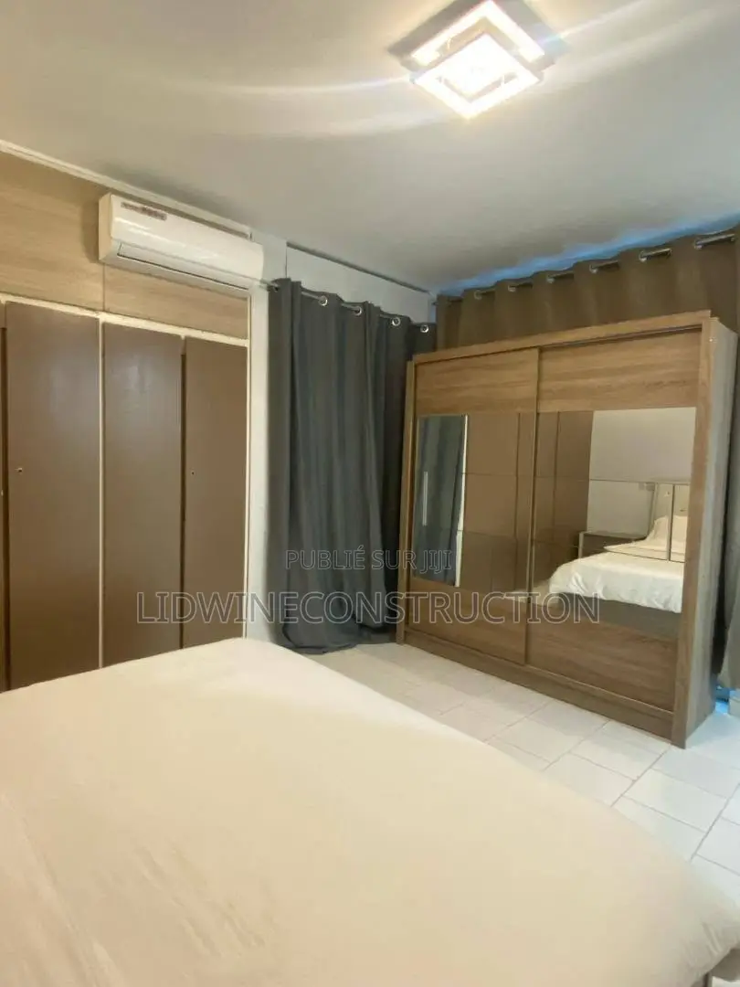 2chbre Appartement dans Cocody à Vendre
