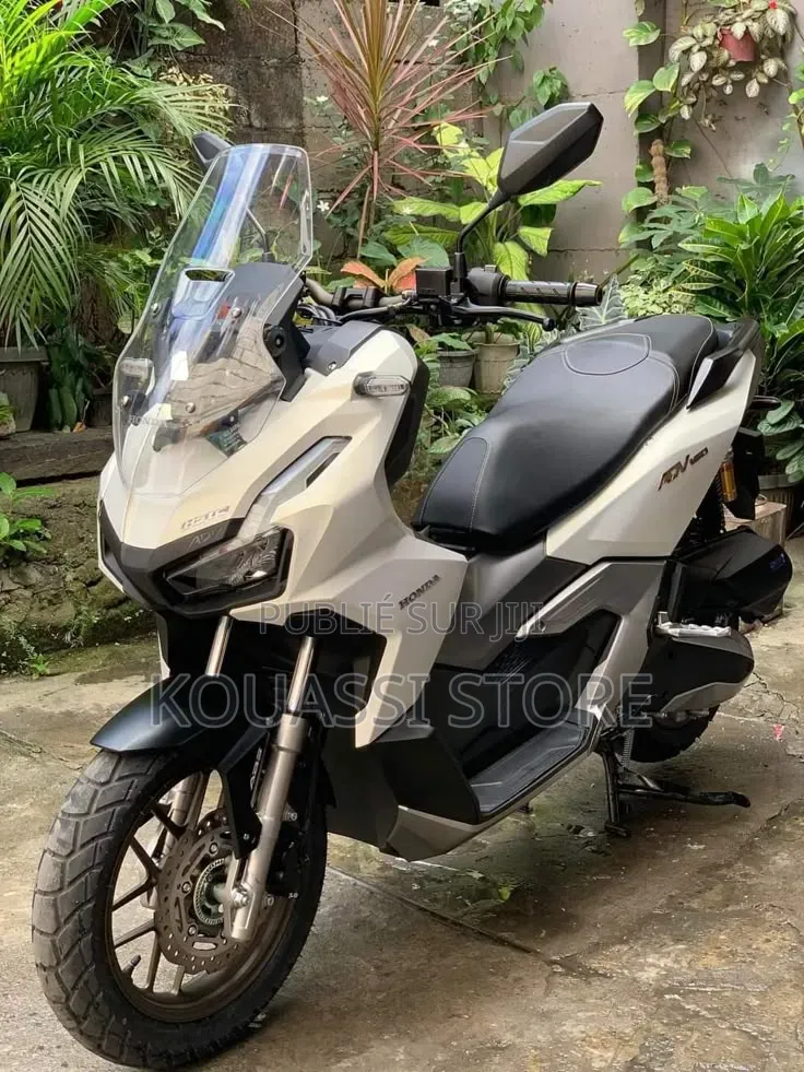Nouveau Yamaha NMAX 155 2025 Noir
