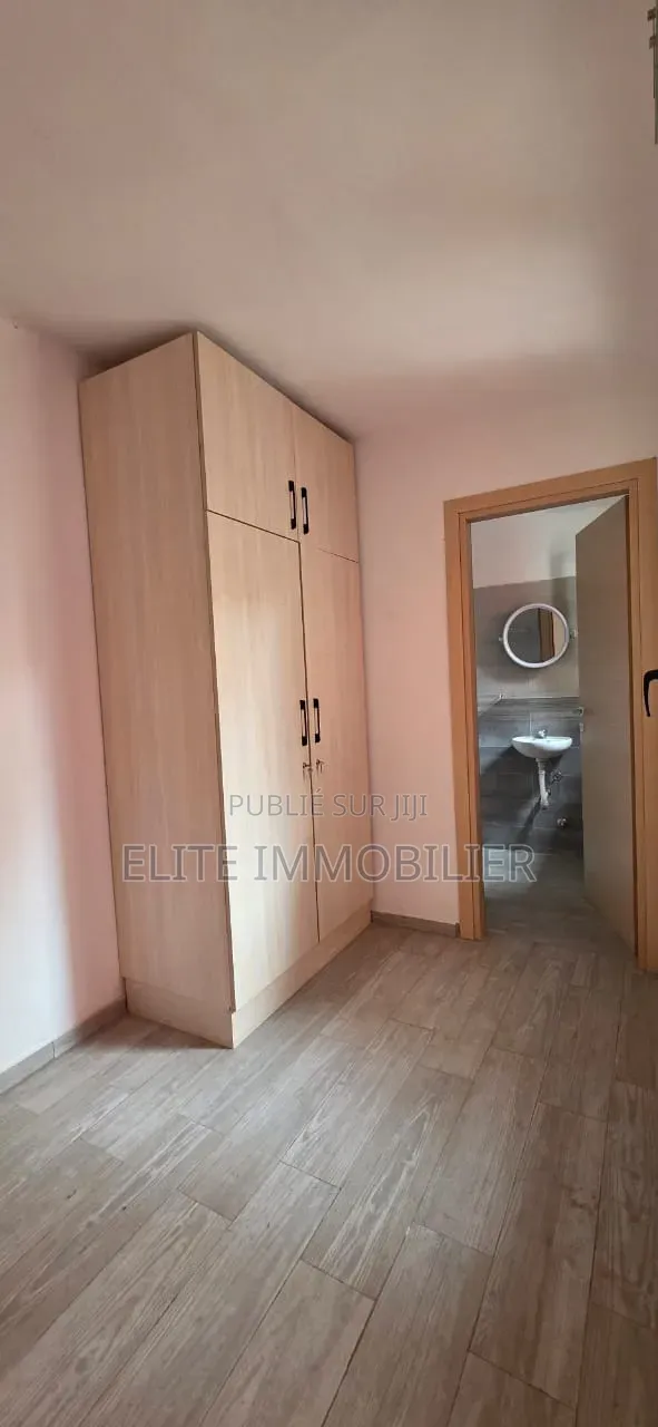 4chbre Villa dans Cité Italie 2, Grand-Bassam à Louer
