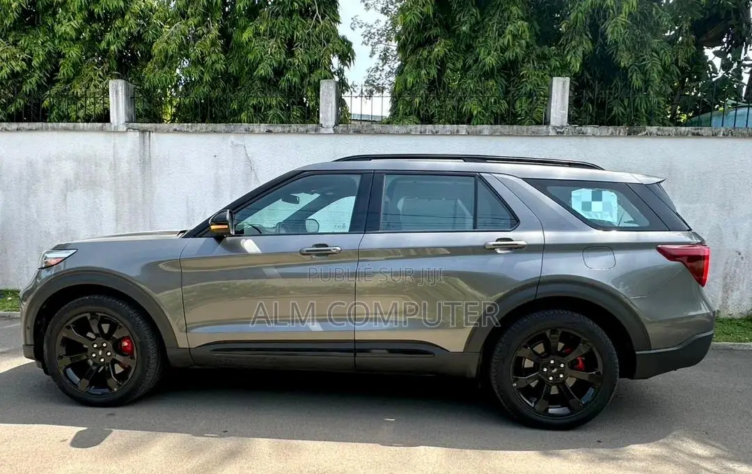 Nouveau Ford Explorer 2025 Gris