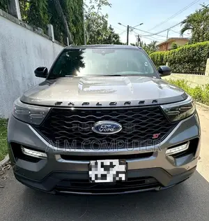 Nouveau Ford Explorer 2025 Gris