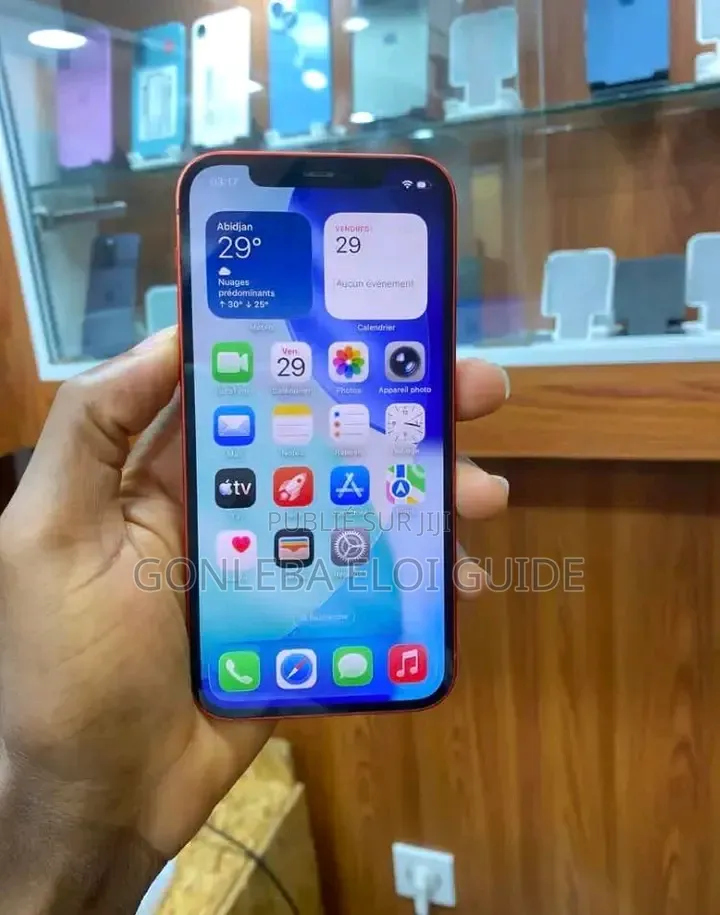 Nouveau Apple iPhone 12 128 GB Rouge