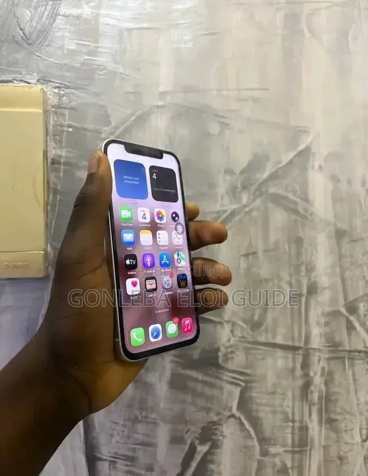 Nouveau Apple iPhone 12 128 GB Blanc
