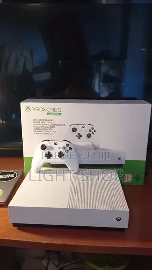 Xbox One S