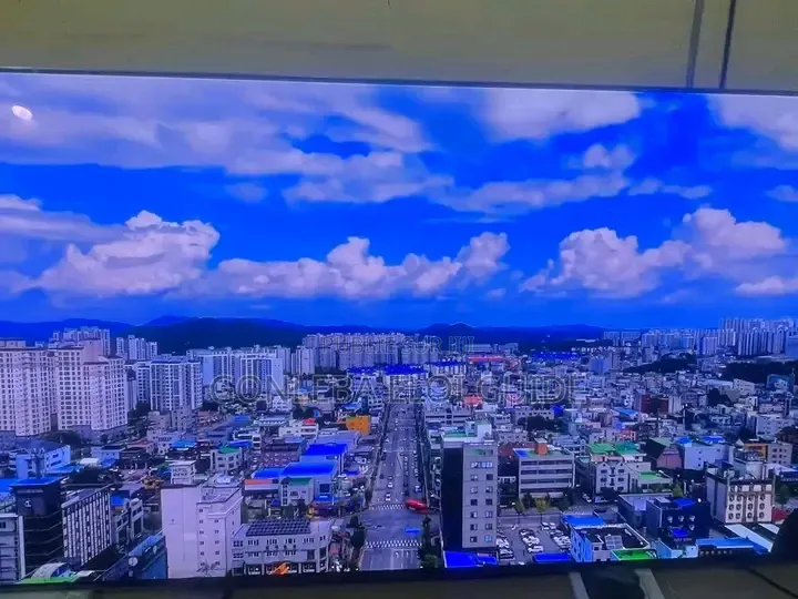 Télévision Smart 55 Pouces