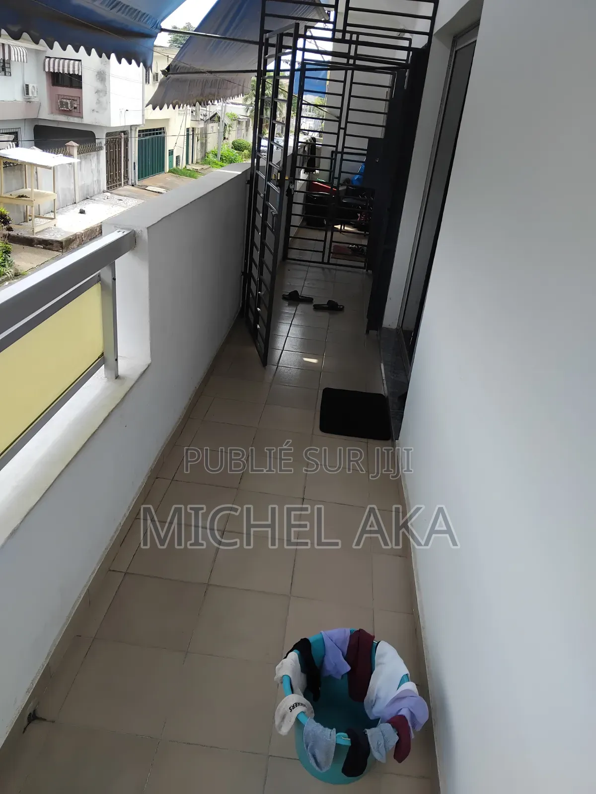 1chbre Appartement dans 2 Pièces, Deux Plateaux à Louer