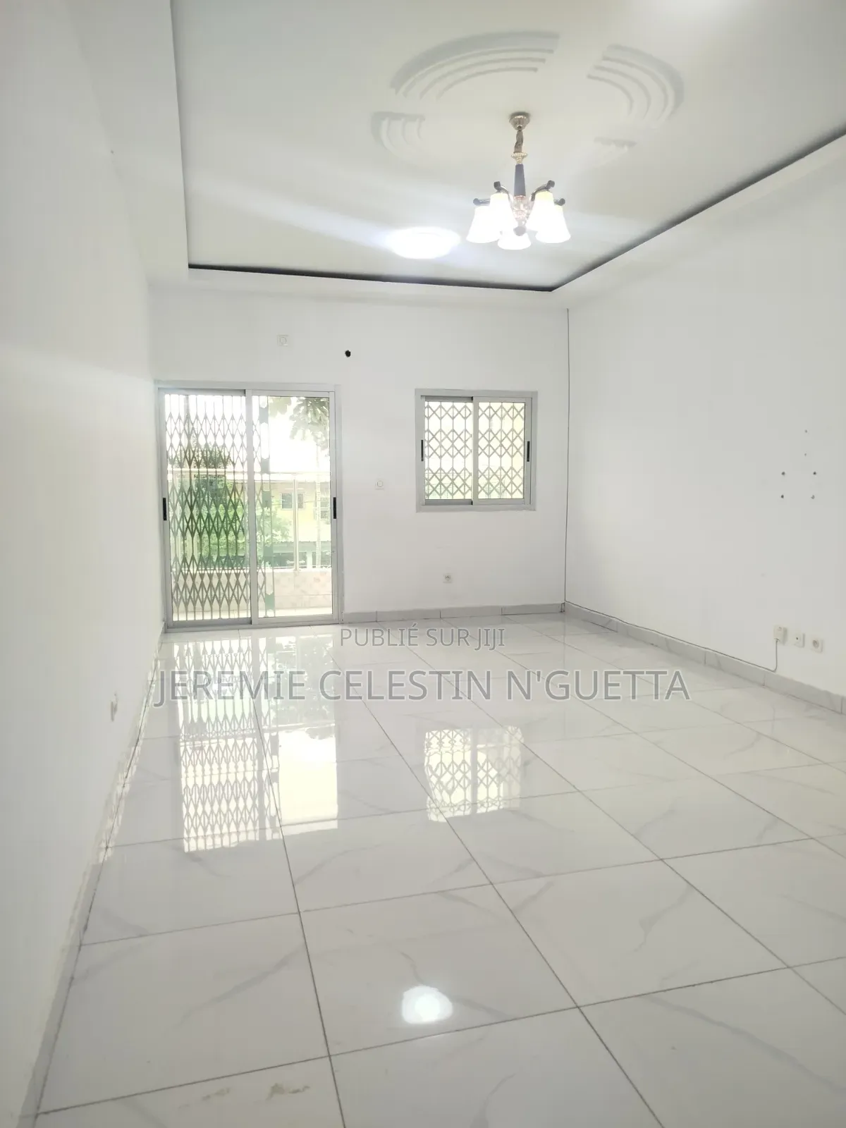 2chbre Appartement dans Jero Diesel Et, Bingerville à Louer