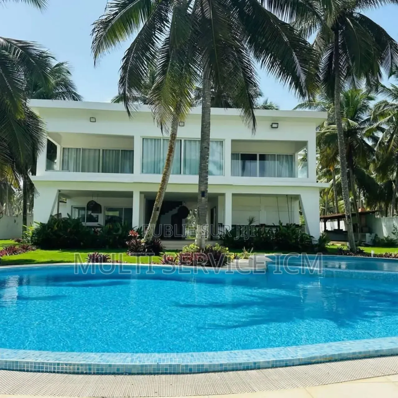 6chbre Duplex dans Ismaël Coulibaly, Grand-Bassam à Vendre