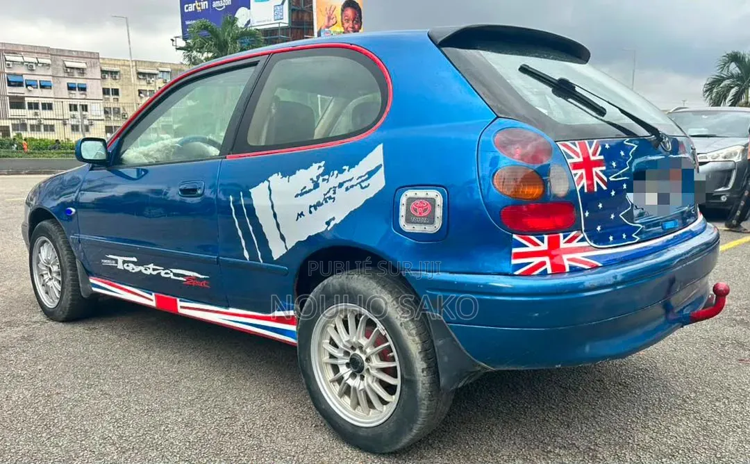 Toyota Corolla 2002 Bleu