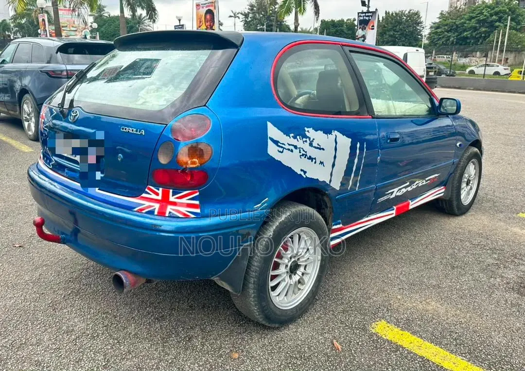 Toyota Corolla 2002 Bleu