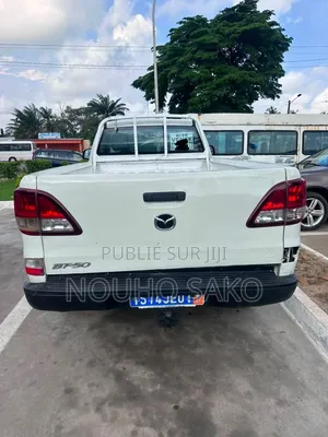 Mazda BT-50 2018 Blanc