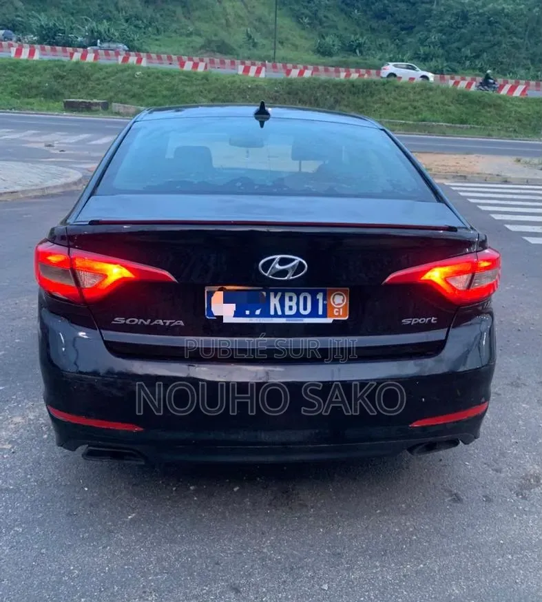Hyundai Elantra 2020 Noir